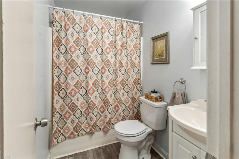 Photo 33 of 48 residential for sale in Virginia Beach virginia