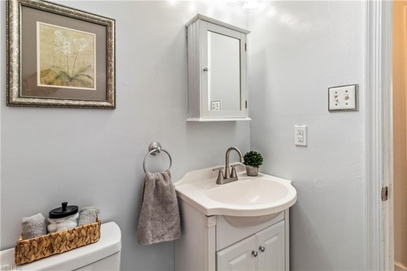 Photo 34 of 48 residential for sale in Virginia Beach virginia