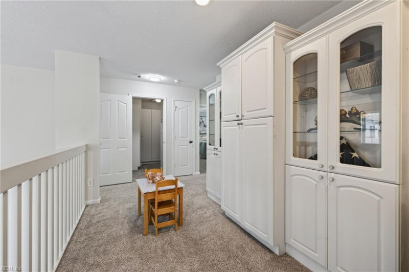 Photo 15 of 36 residential for sale in Chesapeake virginia