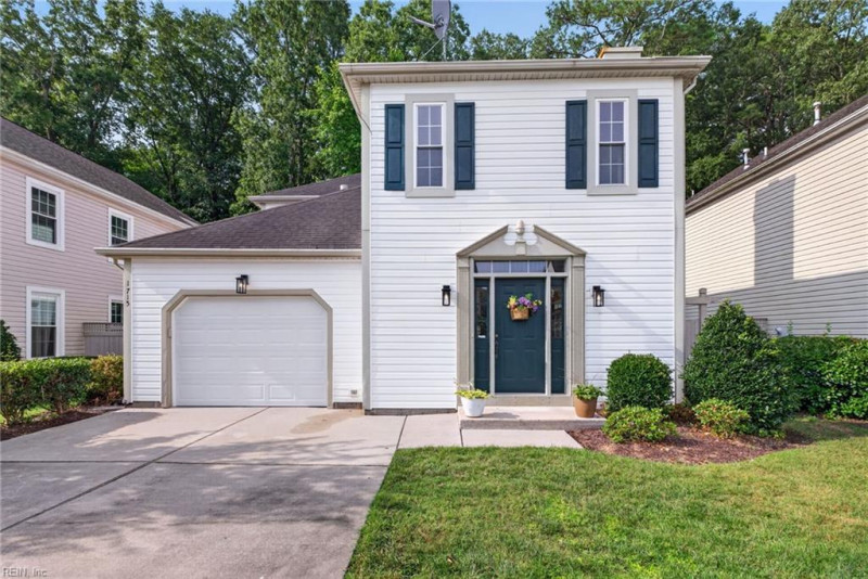 Photo 32 of 36 residential for sale in Chesapeake virginia