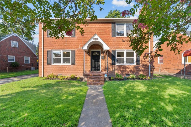 Photo 1 of 44 residential for sale in Norfolk virginia