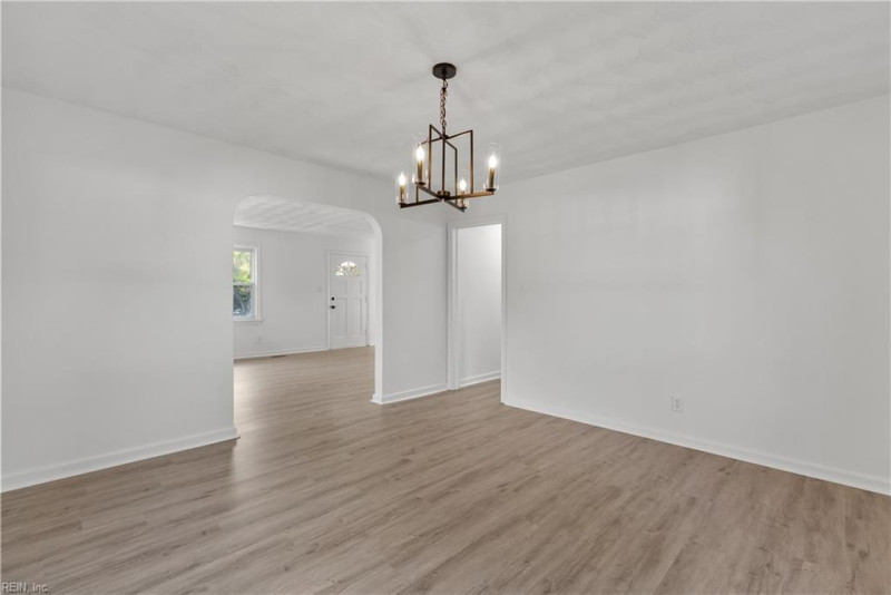 Photo 10 of 44 residential for sale in Norfolk virginia