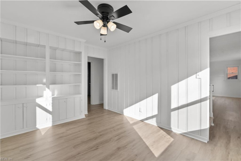 Photo 14 of 44 residential for sale in Norfolk virginia
