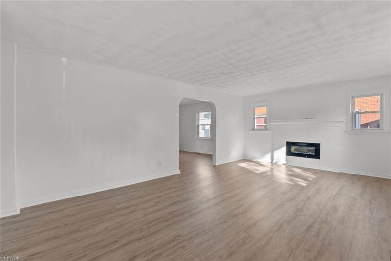 Photo 2 of 44 residential for sale in Norfolk virginia