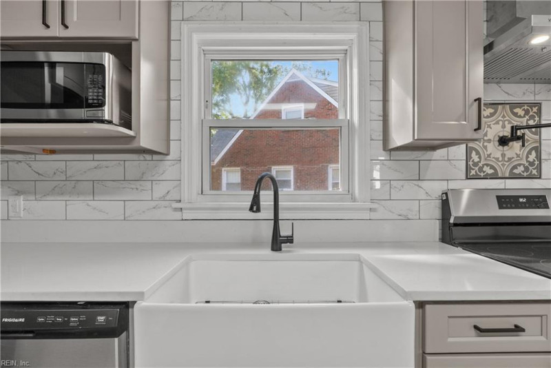 Photo 22 of 44 residential for sale in Norfolk virginia
