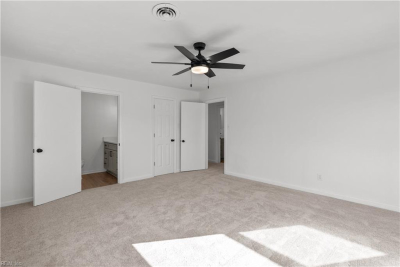 Photo 33 of 44 residential for sale in Norfolk virginia