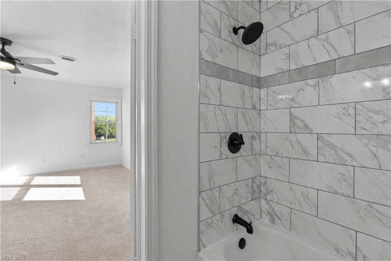 Photo 35 of 44 residential for sale in Norfolk virginia