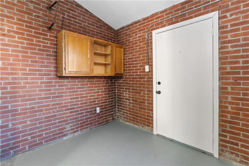 Photo 36 of 44 residential for sale in Norfolk virginia