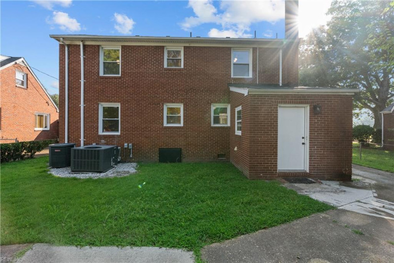 Photo 38 of 44 residential for sale in Norfolk virginia
