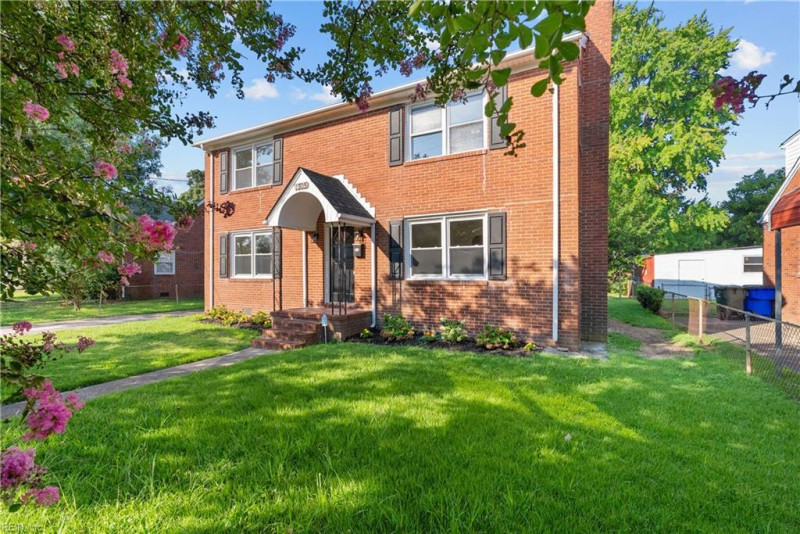 Photo 41 of 44 residential for sale in Norfolk virginia