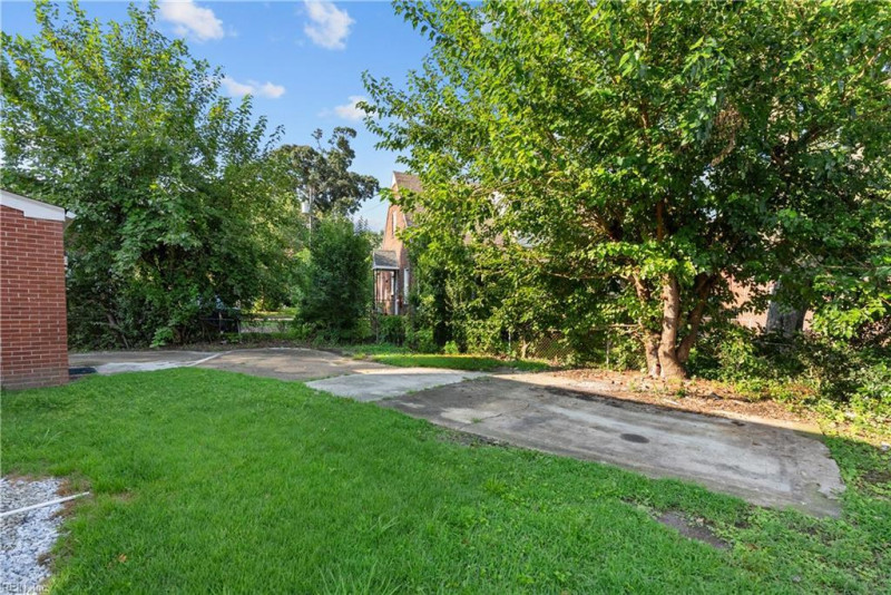 Photo 43 of 44 residential for sale in Norfolk virginia