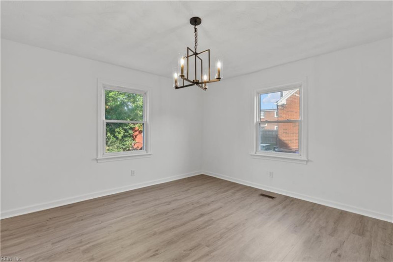 Photo 8 of 44 residential for sale in Norfolk virginia