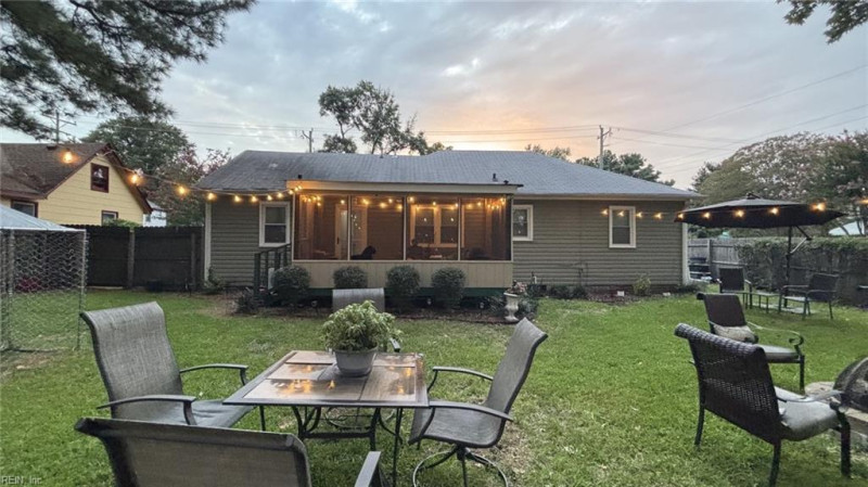 Photo 33 of 46 residential for sale in Portsmouth virginia