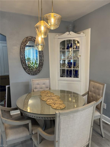 Photo 8 of 46 residential for sale in Portsmouth virginia
