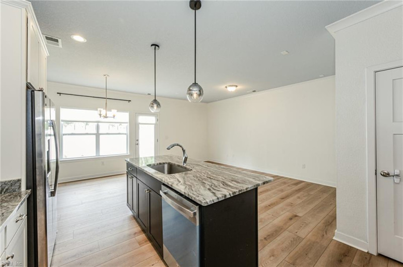 Photo 17 of 45 residential for sale in Virginia Beach virginia