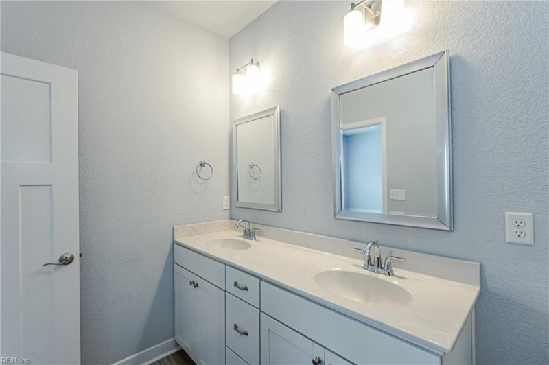 Photo 27 of 45 residential for sale in Virginia Beach virginia