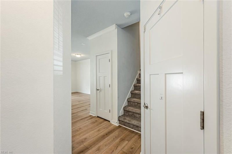Photo 7 of 45 residential for sale in Virginia Beach virginia