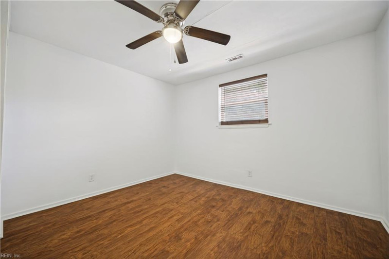 Photo 23 of 37 residential for sale in Norfolk virginia Photo 23 of 37 residential for sale in Norfolk virginia