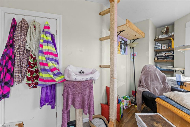 Photo 16 of 35 residential for sale in Franklin virginia
