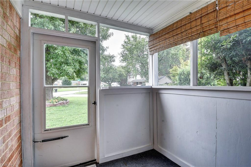 Photo 6 of 36 residential for sale in Virginia Beach virginia