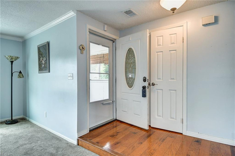 Photo 7 of 36 residential for sale in Virginia Beach virginia