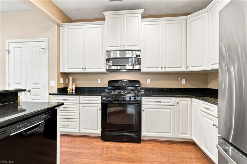 Photo 11 of 49 residential for sale in Virginia Beach virginia Photo 11 of 49 residential for sale in Virginia Beach virginia