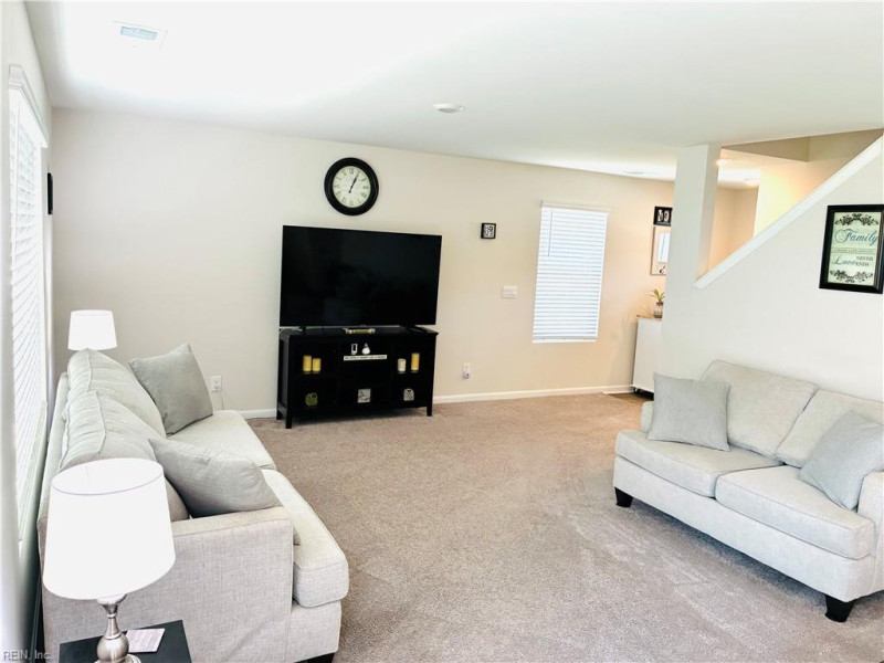 Photo 11 of 50 residential for sale in Franklin virginia