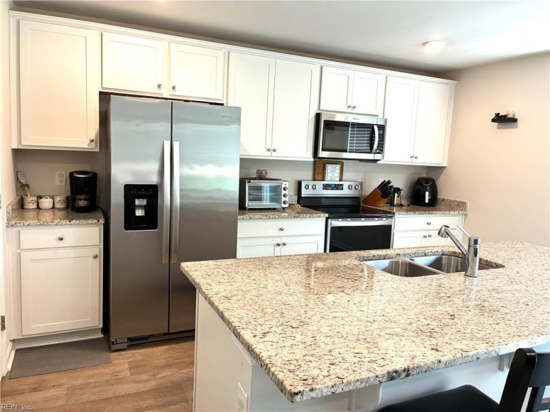Photo 16 of 50 residential for sale in Franklin virginia