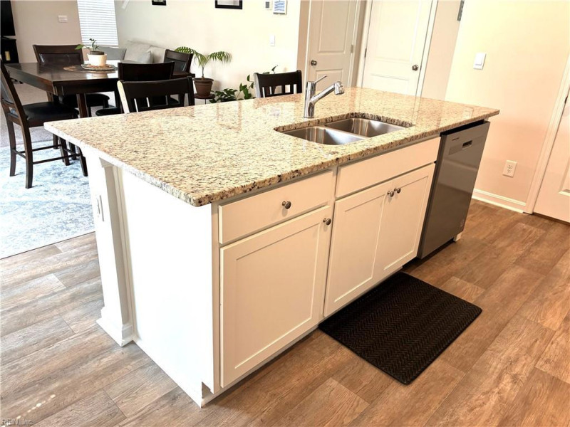 Photo 19 of 50 residential for sale in Franklin virginia