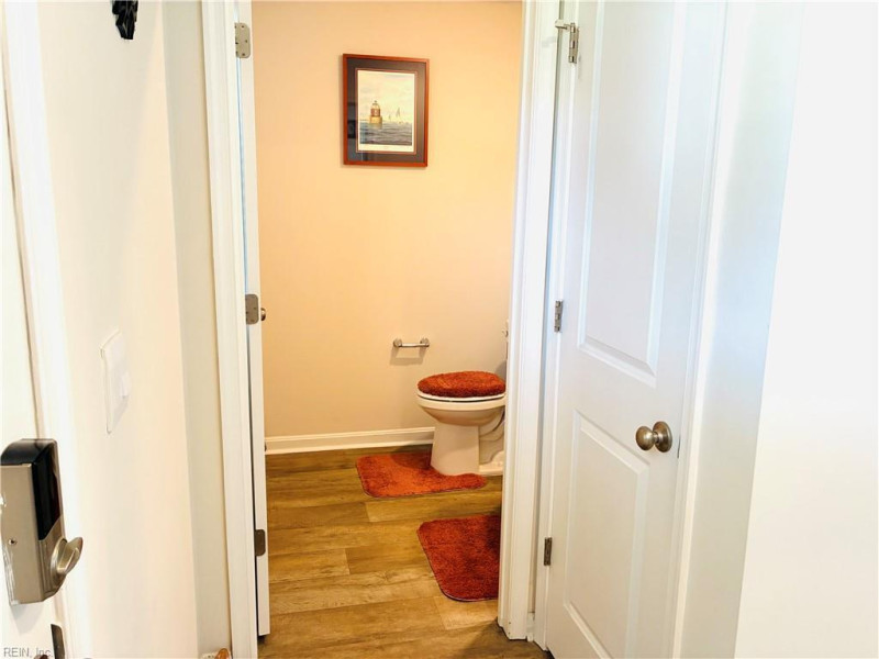 Photo 23 of 50 residential for sale in Franklin virginia
