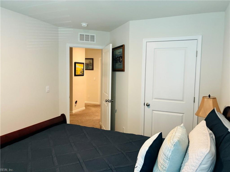 Photo 25 of 50 residential for sale in Franklin virginia