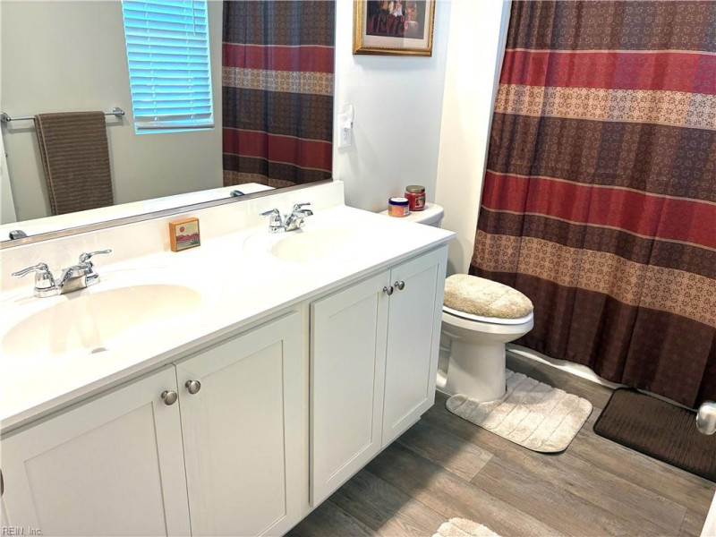 Photo 30 of 50 residential for sale in Franklin virginia