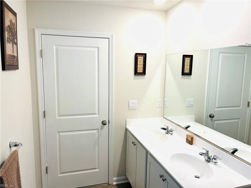 Photo 32 of 50 residential for sale in Franklin virginia