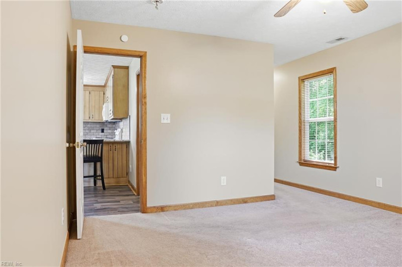Photo 17 of 38 residential for sale in Surry County virginia