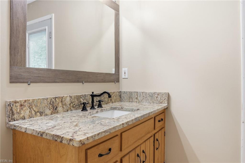 Photo 19 of 38 residential for sale in Surry County virginia
