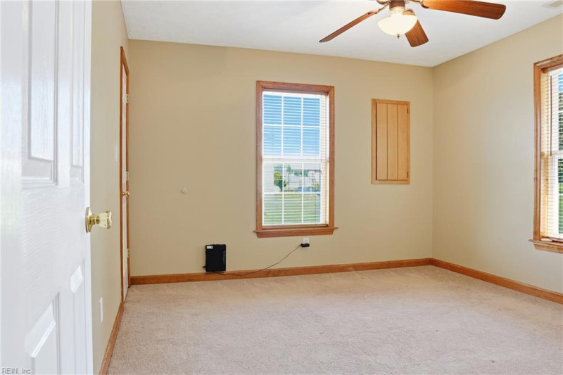 Photo 22 of 38 residential for sale in Surry County virginia