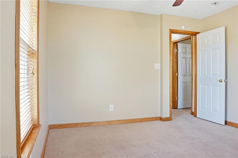 Photo 23 of 38 residential for sale in Surry County virginia