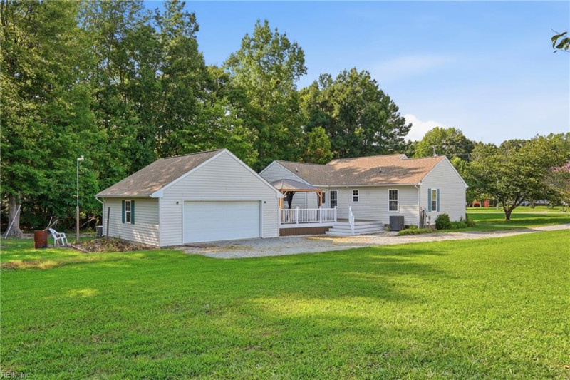 Photo 28 of 38 residential for sale in Surry County virginia