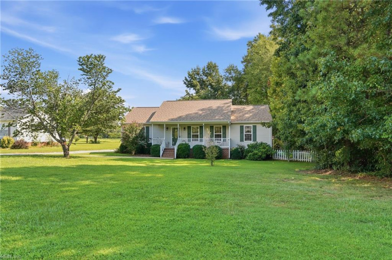 Photo 3 of 38 residential for sale in Surry County virginia