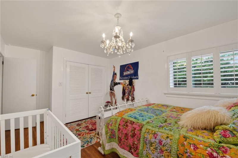 Photo 19 of 31 residential for sale in Norfolk virginia