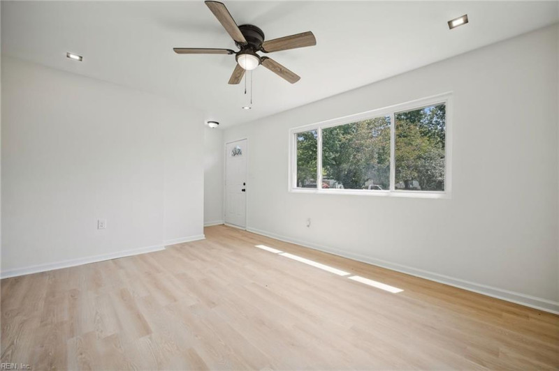 Photo 5 of 25 residential for sale in Virginia Beach virginia Photo 5 of 25 residential for sale in Virginia Beach virginia