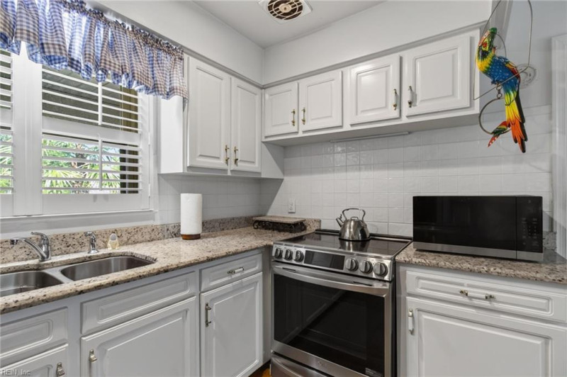 Photo 17 of 38 residential for sale in Portsmouth virginia Photo 17 of 38 residential for sale in Portsmouth virginia