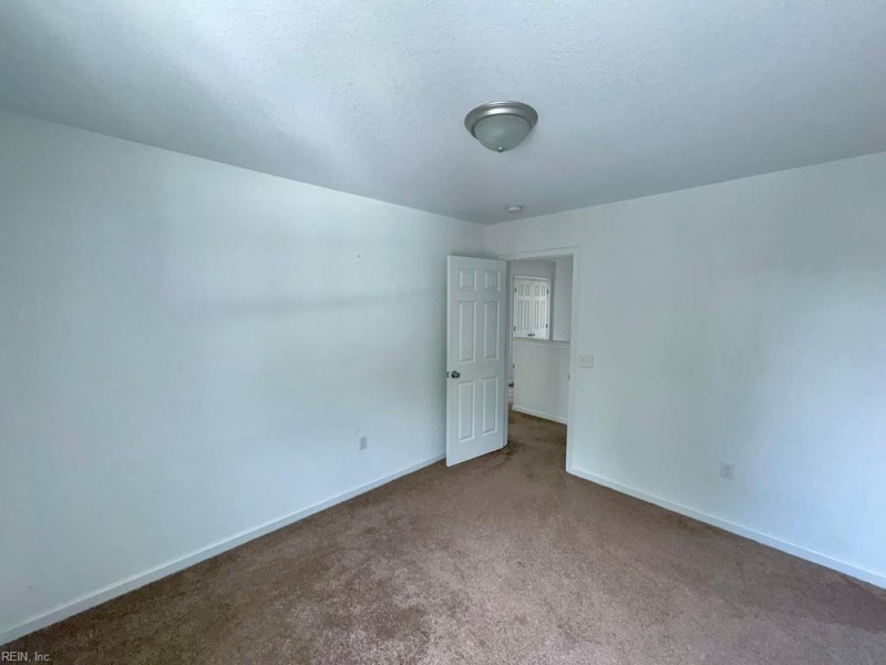 Photo 13 of 18 residential for sale in Norfolk virginia Photo 13 of 18 residential for sale in Norfolk virginia
