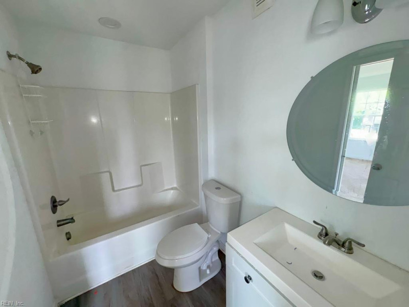 Photo 17 of 18 residential for sale in Norfolk virginia Photo 17 of 18 residential for sale in Norfolk virginia
