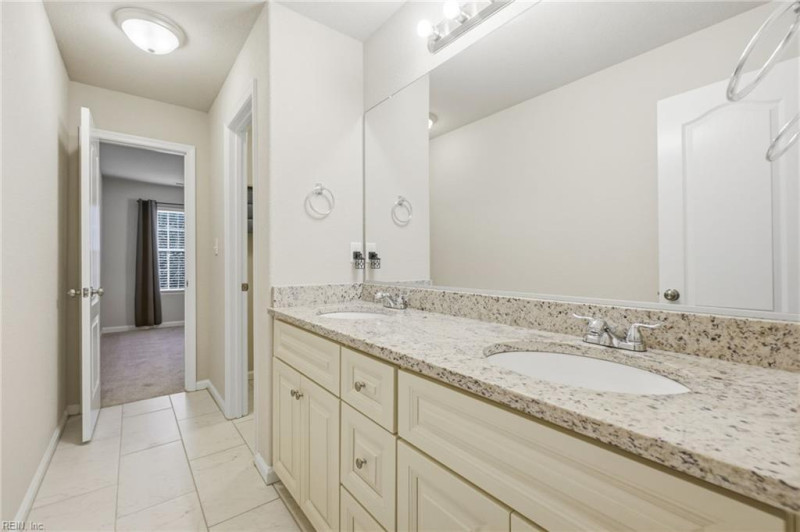 Photo 28 of 44 residential for sale in Virginia Beach virginia