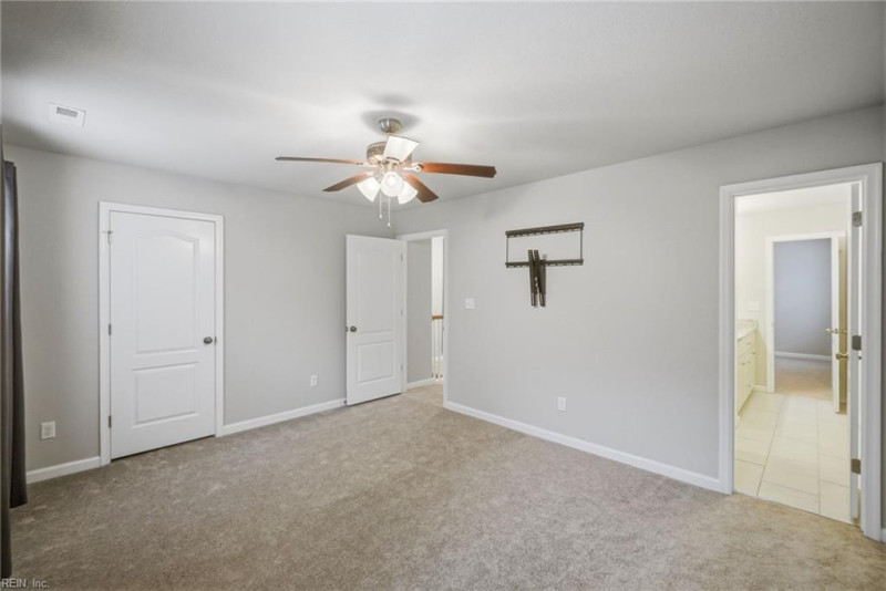 Photo 31 of 44 residential for sale in Virginia Beach virginia