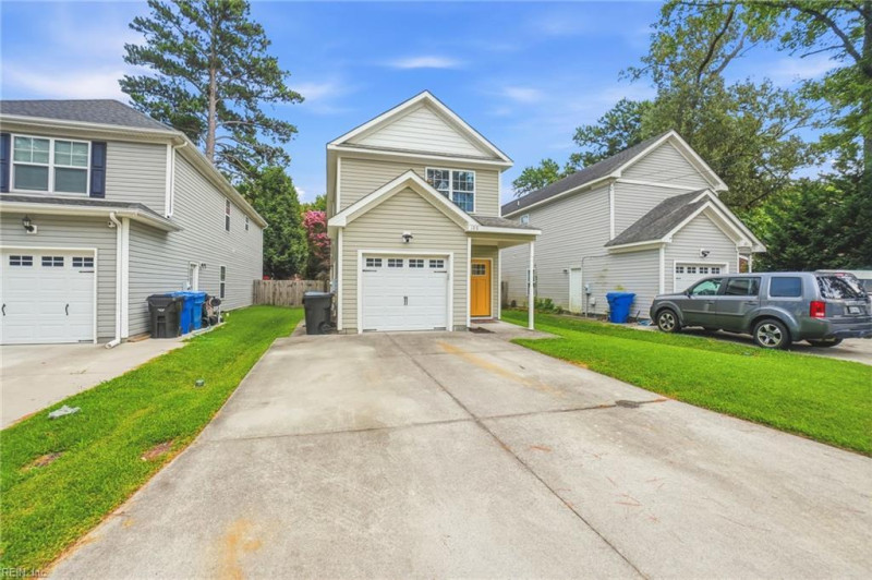 Photo 4 of 44 residential for sale in Virginia Beach virginia