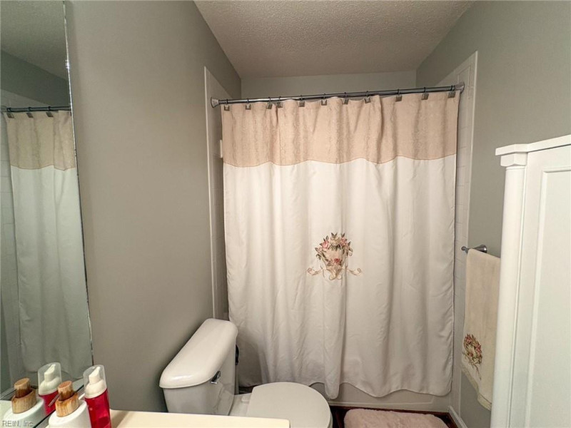 Photo 13 of 21 residential for sale in Virginia Beach virginia