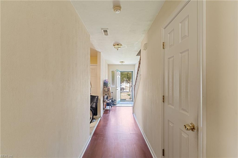 Photo 4 of 24 residential for sale in Norfolk virginia