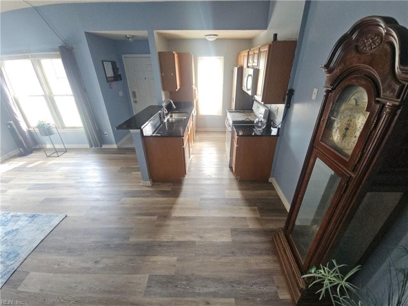 Photo 19 of 37 residential for sale in Virginia Beach virginia